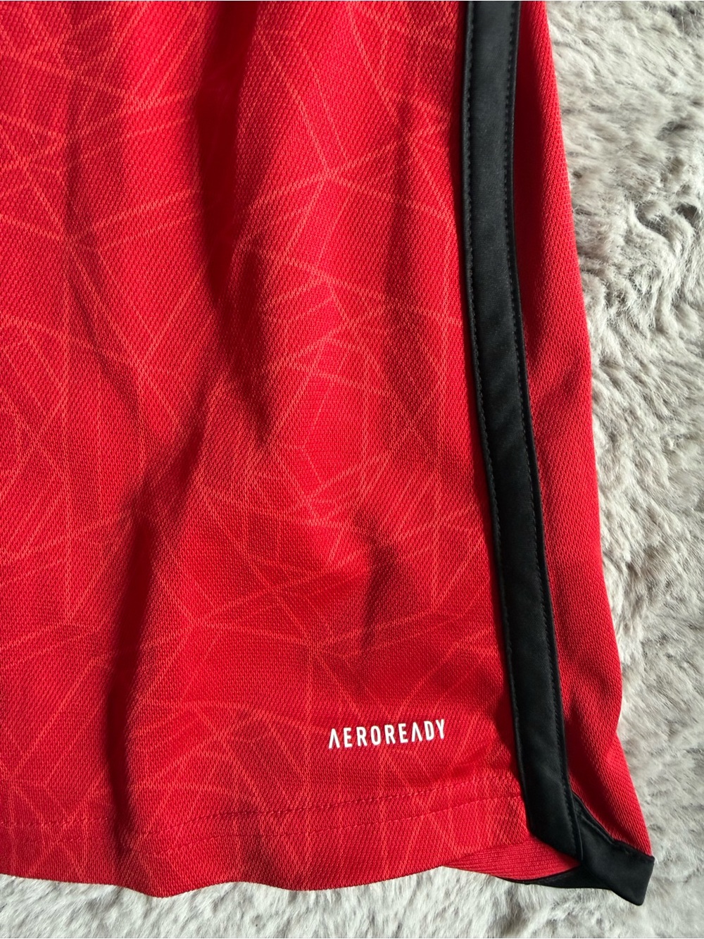 adidas Red Manchester United TeamViewer Home Shirt - Picture 4 of 5